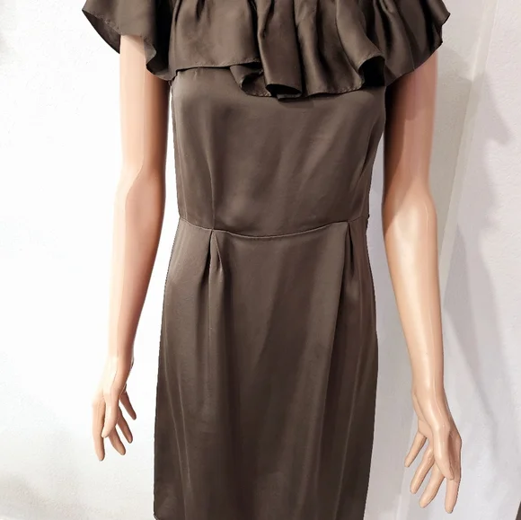 Banana Republic Elegant Olive Green Off-Shoulder Dress - Picture 3 of 10